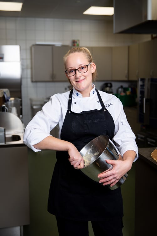 Anne lager en deilig bolledeig